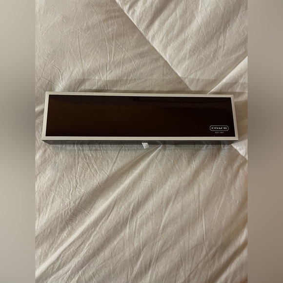 Coach Watch - Picture 5 of 5